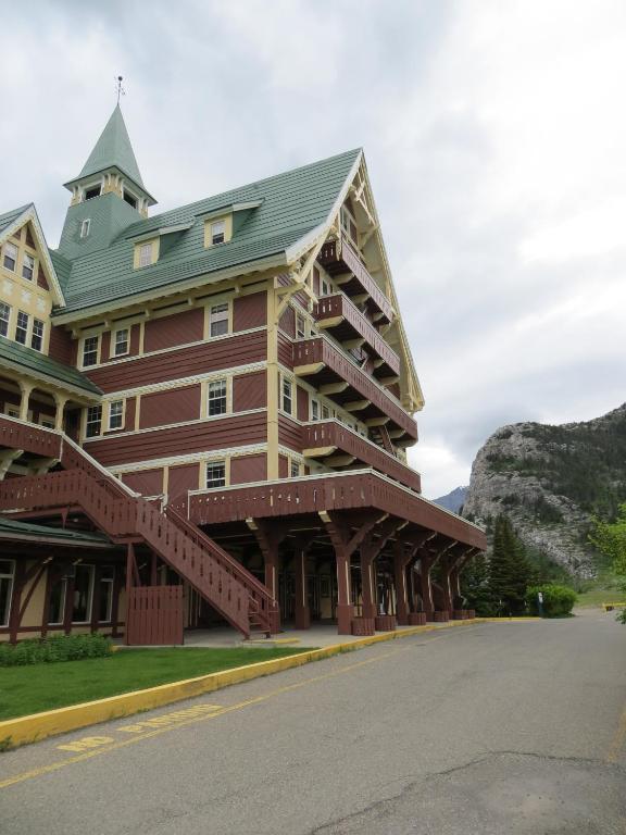 Prince Of Wales Hotel Waterton Park Buitenkant foto