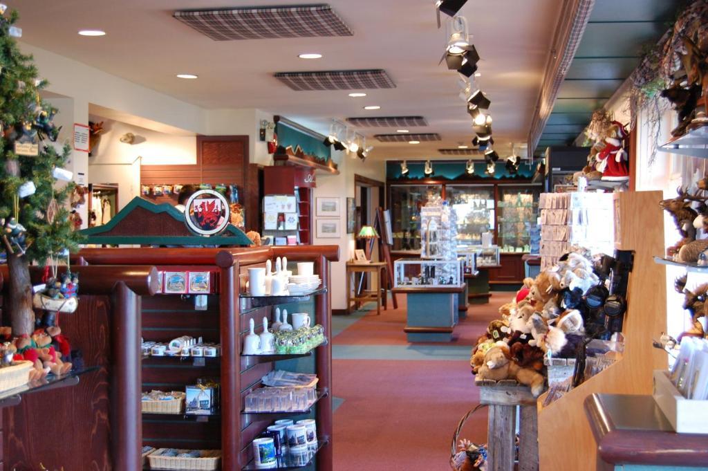 Prince Of Wales Hotel Waterton Park Buitenkant foto